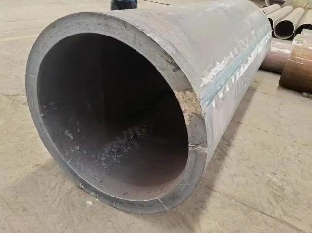 新干30CrMo大口径无缝钢管